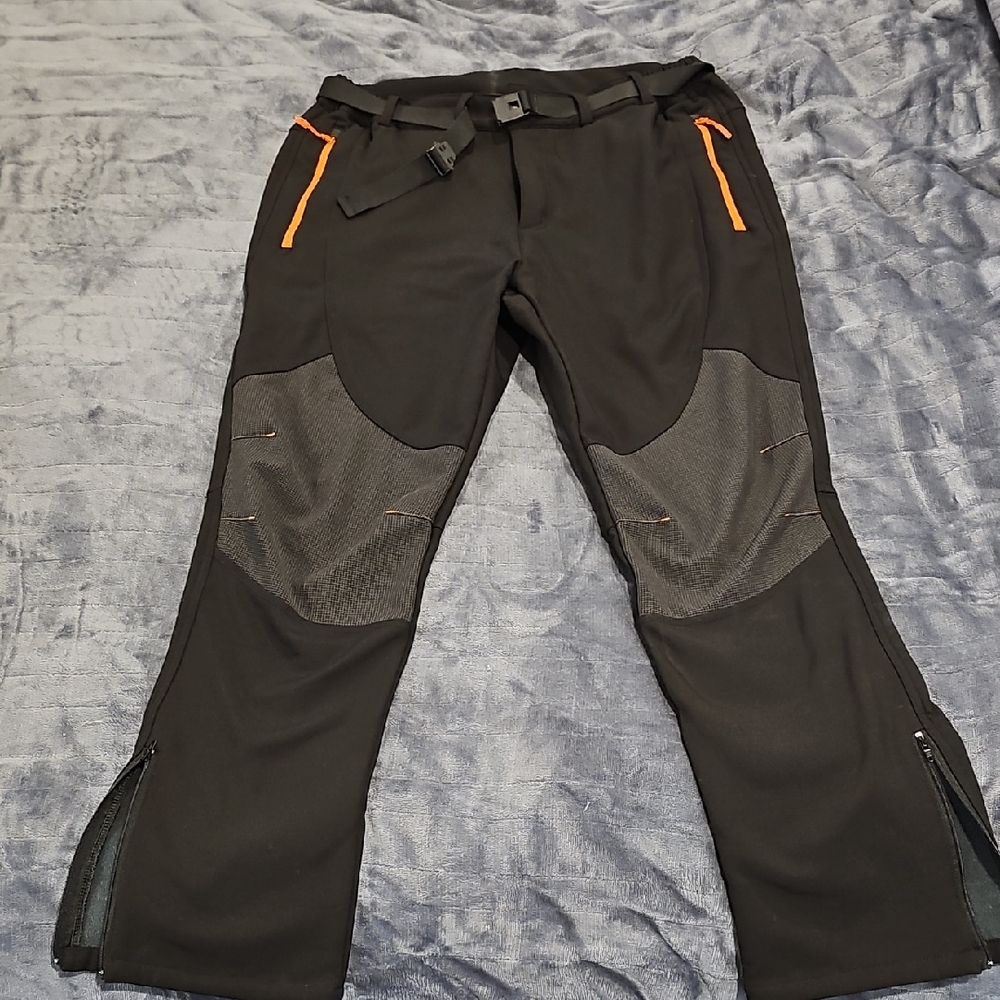 Men's Black Winter Fleece Pants, Like New.